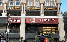 Hotel West Inn Premium